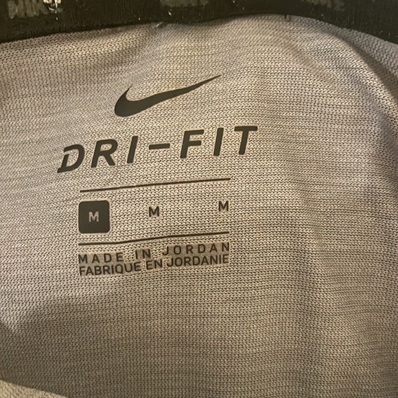 Nike dri-fit hoodie - Picture 2 of 2